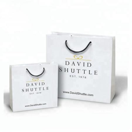 Competitive Price Elegant Customized Brand Logo Luxury Boutique Shopping White Paper Gift Bags With Ribbon Handles