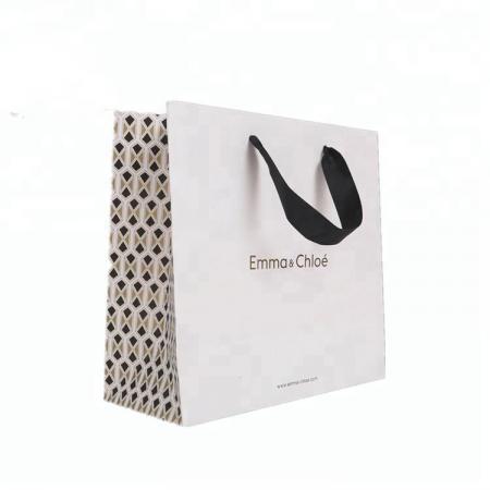 Competitive Price Elegant Customized Brand Logo Luxury Boutique Shopping White Paper Gift Bags With Ribbon Handles
