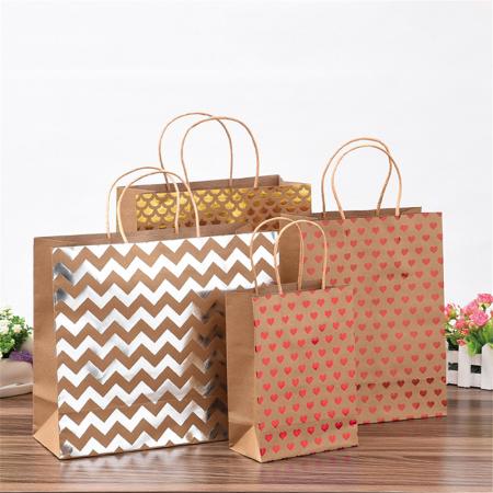 cheap Special Christmas mini gift paper carrier shopping bag of paper material kraft paper bag china