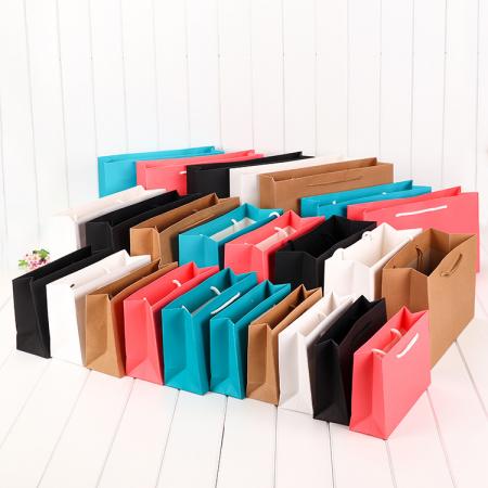 China Supplier Logo Printed Colorful Kraft Paper Shopping Bag With Handle