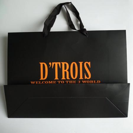 Custom Logo Luxury Black Shopping Gift Coated Paper Bag