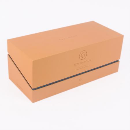 Custom Pink Flip Top Magnetic Candle Cardboard Packaging Gift Box