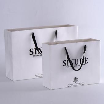 white kraft paper bag with logo printed for shopping