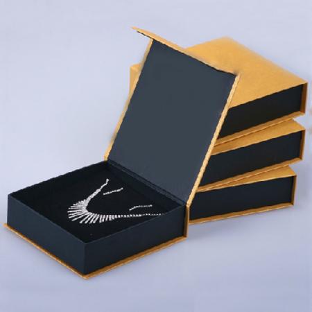 Black paper jewelry gift box for necklace