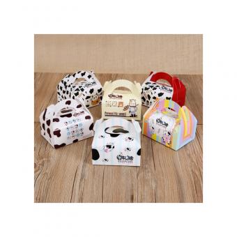 High quality fashion design paper cupcake box with clear window