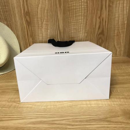 Custom Logo paper bag for clothes