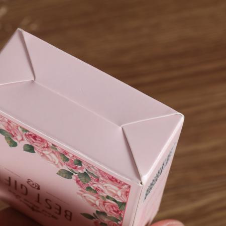 Boutique cosmetics paper packaging box high quality paper package