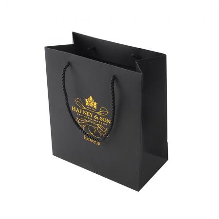 Custom design luxury brand shopping paper bags with logos