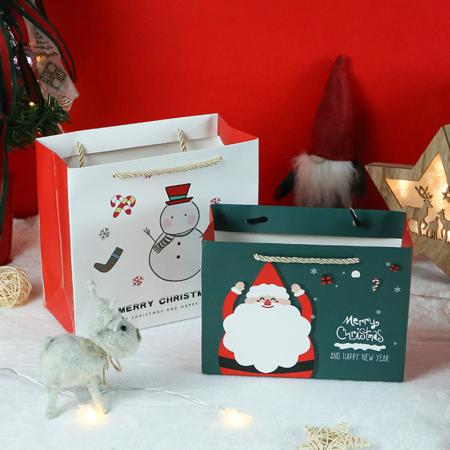 Christmas luxury gift bag supplier